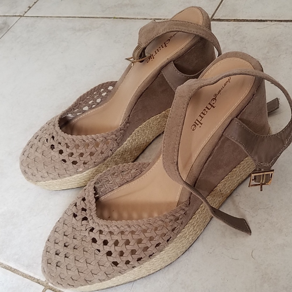 Wedges size 9